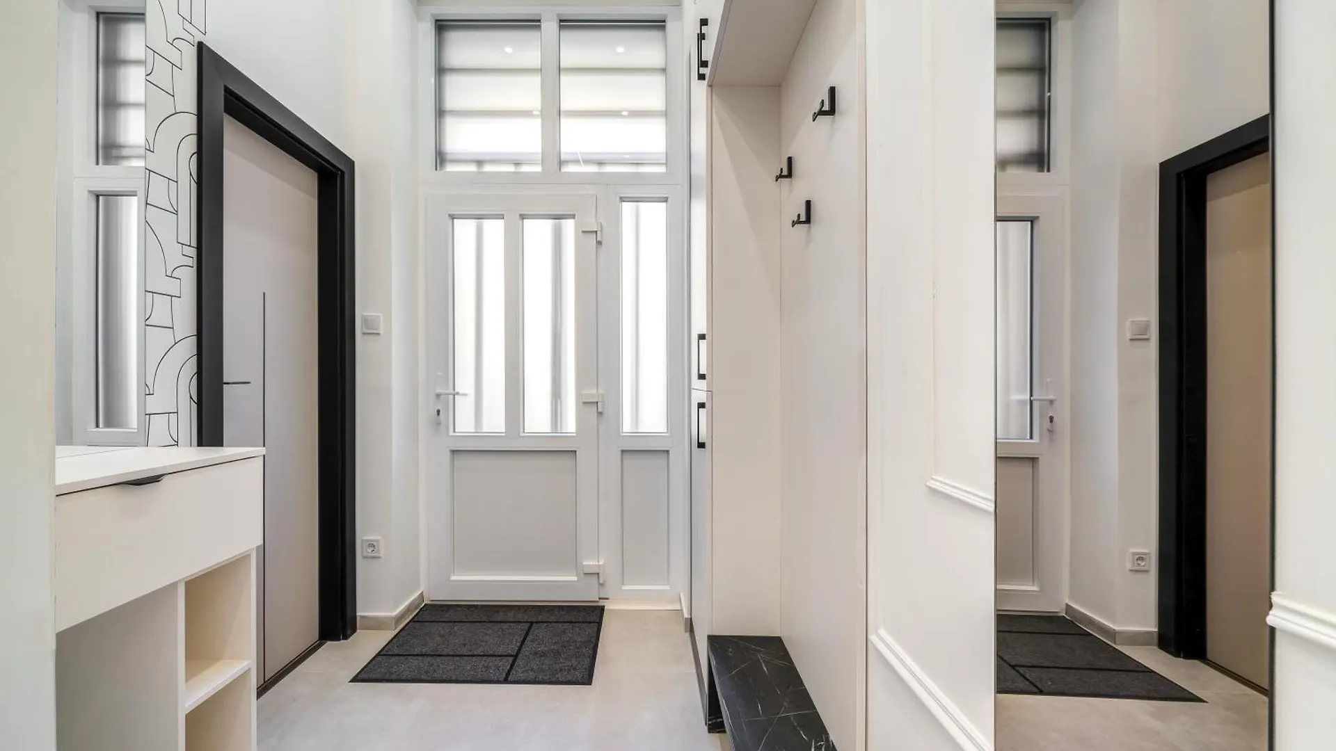 Apartment D38 Modern Suite Budapest