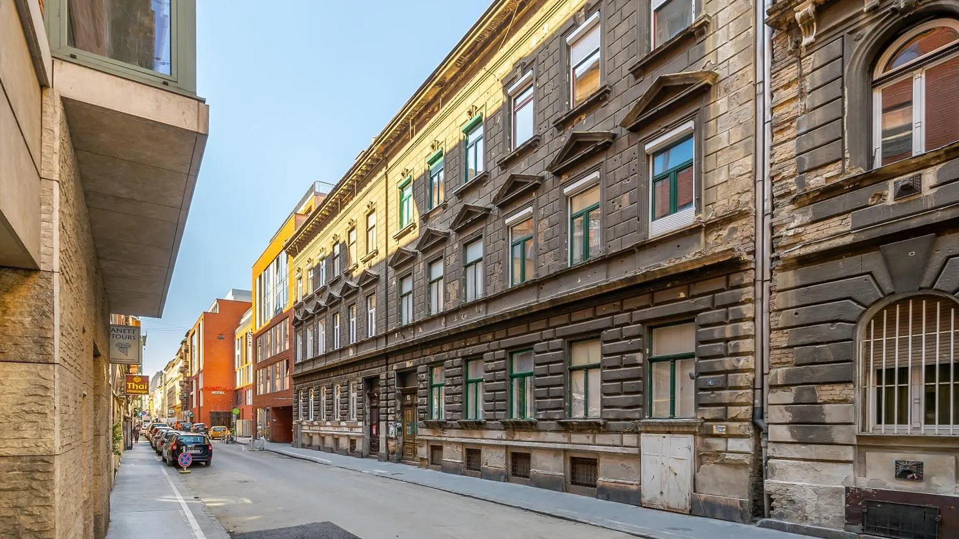 Apartment D38 Modern Suite Budapest Hungary
