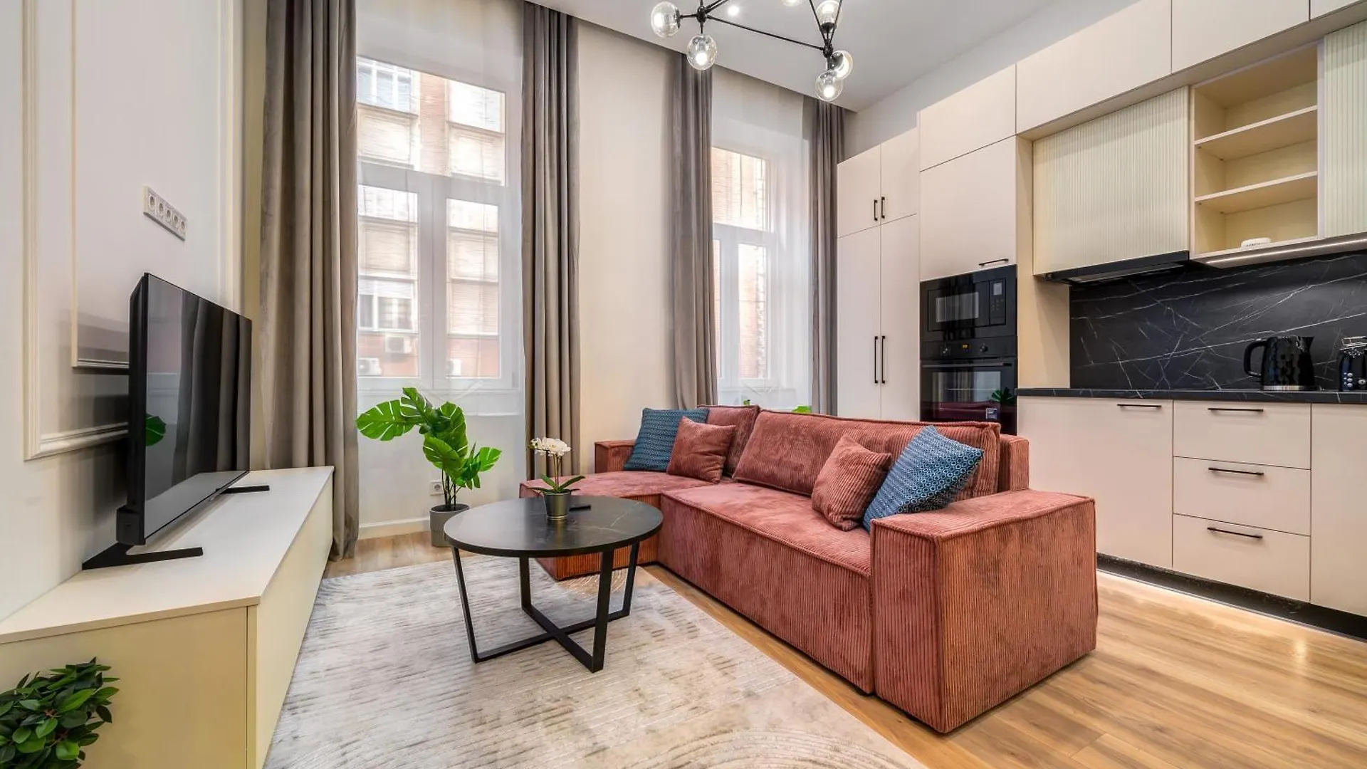 D38 Modern Suite Budapest